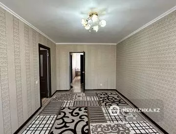 3-комнатная квартира, этаж 4 из 5, 62 м²