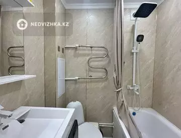 1-комнатная квартира, этаж 2 из 5, 30 м²