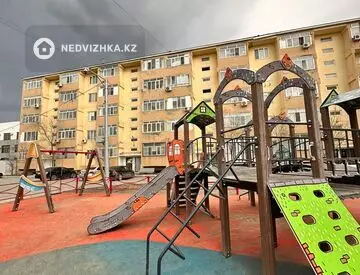 2-комнатная квартира, этаж 5 из 5, 64 м²