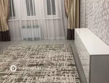 1-комнатная квартира, этаж 9 из 10, 57 м²