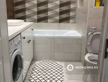 1-комнатная квартира, этаж 9 из 10, 57 м²