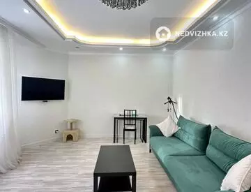 2-комнатная квартира, этаж 3 из 9, 77 м²