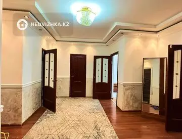 3-комнатная квартира, этаж 9 из 9, 116 м²