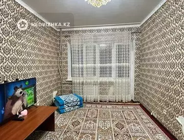 3-комнатная квартира, этаж 1 из 6, 65 м²