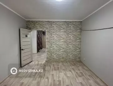 3-комнатная квартира, этаж 1 из 9, 87 м²