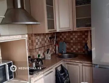 2-комнатная квартира, этаж 3 из 5, 47 м²