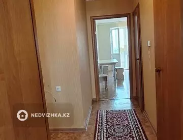 3-комнатная квартира, этаж 1 из 5, 81 м², На длительный срок