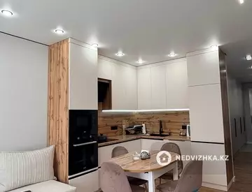 3-комнатная квартира, этаж 5 из 10, 77 м²