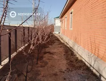 5-комнатный дом, 10 соток, 349 м²