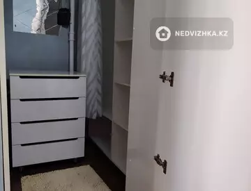 1-комнатная квартира, этаж 8 из 9, 38 м²