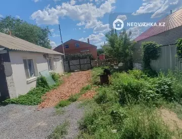 6-комнатный дом, 7 соток, 261 м²