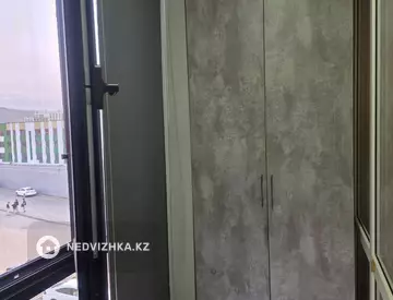 2-комнатная квартира, этаж 4 из 7, 66 м²