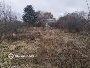 2-комнатная дача, 11 соток, 18 м²