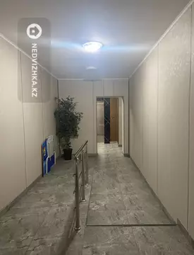 3-комнатная квартира, этаж 3 из 10, 70 м²