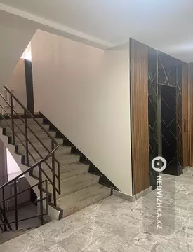 3-комнатная квартира, этаж 3 из 10, 70 м²