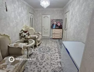 5-комнатный дом, 7 соток, 200 м²