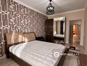 3-комнатная квартира, этаж 7 из 19, 102 м²