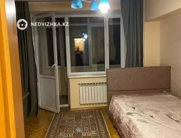 3-комнатная квартира, этаж 4 из 8, 100 м², На длительный срок