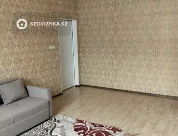 2-комнатная квартира, этаж 3 из 5, 70 м²