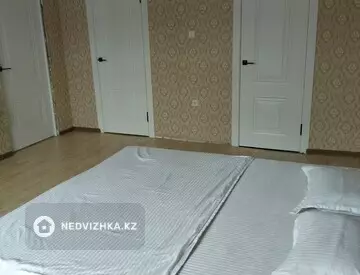 2-комнатная квартира, этаж 3 из 5, 70 м²