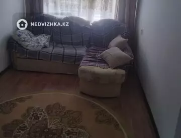 2-комнатная квартира, этаж 5 из 5, 47 м², На длительный срок