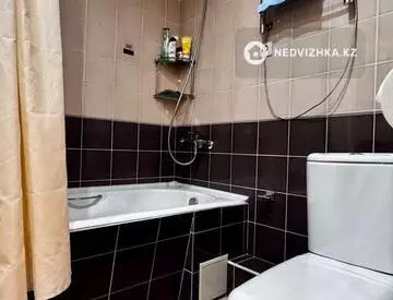 3-комнатная квартира, этаж 2 из 5, 63 м²