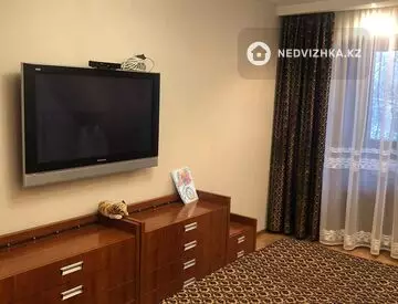 3-комнатная квартира, этаж 2 из 5, 63 м²