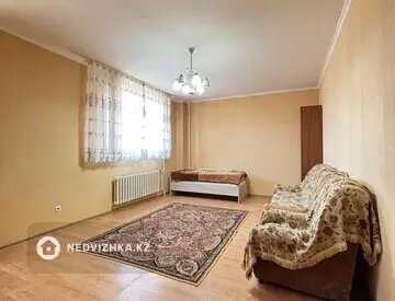 1-комнатная квартира, этаж 1 из 9, 55 м²