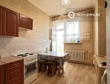 1-комнатная квартира, этаж 1 из 9, 55 м²
