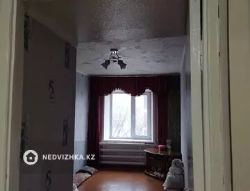 3-комнатная квартира, этаж 4 из 5, 59 м²