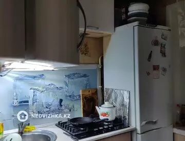 3-комнатная квартира, этаж 4 из 5, 59 м²