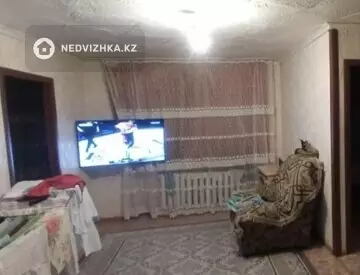 2-комнатная квартира, этаж 1 из 5, 42 м²