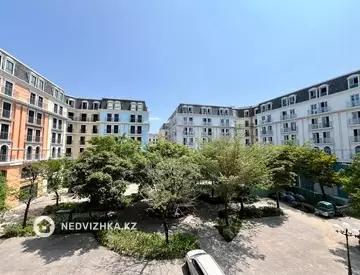 1-комнатная квартира, этаж 2 из 7, 40 м², На длительный срок