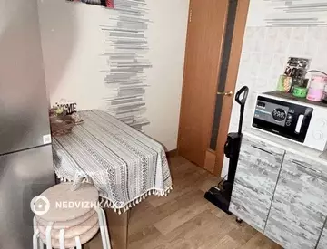 1-комнатная квартира, этаж 3 из 9, 34 м²