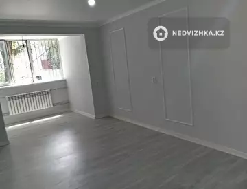 1-комнатная квартира, этаж 1 из 4, 37 м²