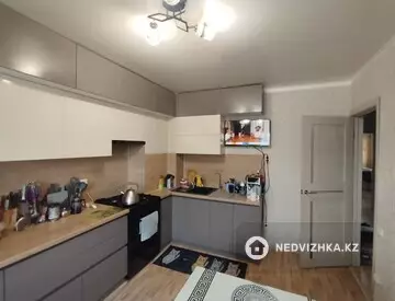 3-комнатная квартира, этаж 4 из 6, 67 м²