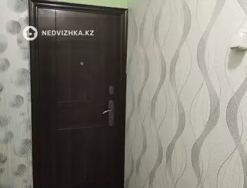 3-комнатная квартира, этаж 4 из 6, 67 м²