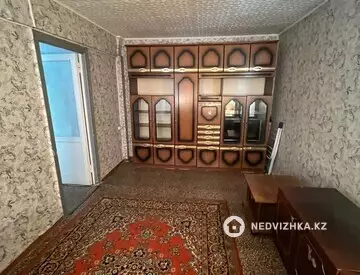 2-комнатная квартира, этаж 1 из 5, 41 м², На длительный срок