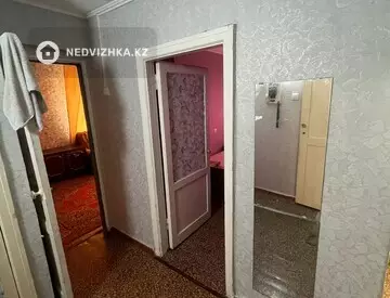 2-комнатная квартира, этаж 1 из 5, 41 м², На длительный срок
