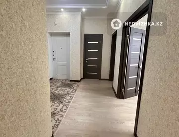 3-комнатная квартира, этаж 8 из 9, 104 м²