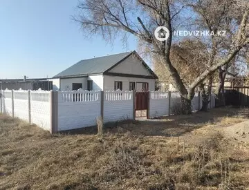 3-комнатный дом, 15 соток, 64 м²