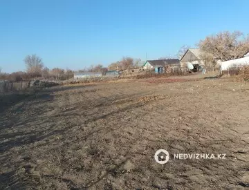 3-комнатный дом, 15 соток, 64 м²