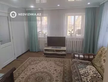 3-комнатный дом, 15 соток, 64 м²