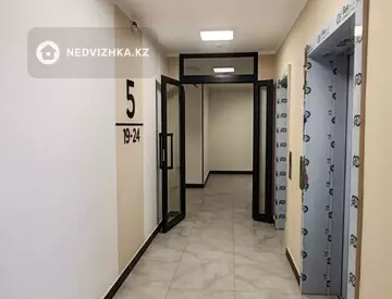 2-комнатная квартира, этаж 5 из 12, 51 м², На длительный срок