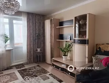 1-комнатная квартира, этаж 5 из 9, 40 м², Посуточно