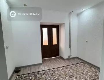 3-комнатная квартира, этаж 1 из 5, 74 м²