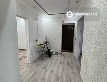 3-комнатная квартира, этаж 1 из 5, 74 м²