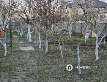 4-комнатный дом, 8 соток, 600 м²