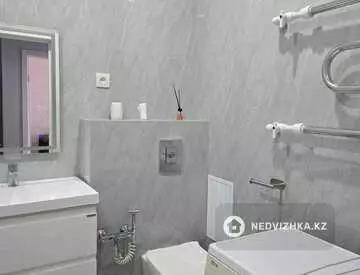 1-комнатная квартира, этаж 4 из 9, 44 м²