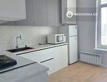1-комнатная квартира, этаж 4 из 9, 44 м²